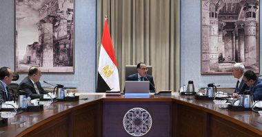 رئيس الوزراء يتابع توفير الاعتمادات المالية اللازمة لهيئة الشراء الموحد