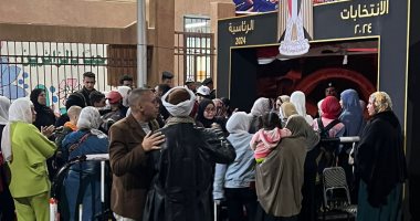 إقبال كثيف على اللجان الانتخابية بالأسمرات قبل غلق باب التصويت بساعة.. صور