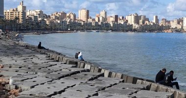 نوة "الفيضة الصغرى" تضرب الإسكندرية اليوم وتستمر لمدة 3 أيام