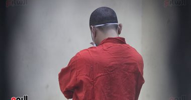 سفاح الجيزة مدافعا عن نفسه فى قضية "فتاة الإسكندرية": "أزاي أقتل واحدة شغالة عندي"