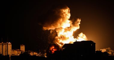 إعلام فلسطينى: صافرات الإنذار تدوى بتل أبيب وسماع دوى انفجارات