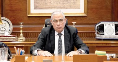 النائب العام يحيل مدير عام الشئون الجمركية للمحاكمة بتهمة الرشوة