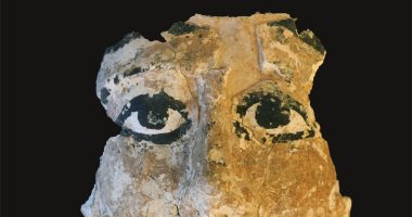 كشف جديد بمنطقة سقارة.. مقبرة من عصر الأسرة الثانية وعدد من الدفنات واللقى الأثرية