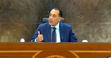 رئيس الوزراء: لم يعد هناك أى فصل مدرسي يتجاوز عدد الطلاب فيه 50 طالبا