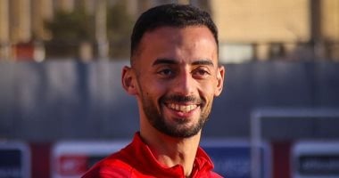 الأهلى يعقد جلسة خاصة مع ريبيرو لحسم مصير أحمد عبد القادر