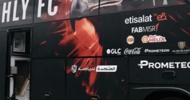 حافلة الأهلى تصل استاد السلام قبل مواجهة بيراميدز فى الدورى