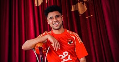 أحمد شوبير: لا توجد عروض رسمية لضم رضا سليم من الأهلى