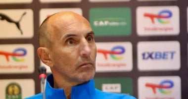 يورتشيتش يقود بيراميدز من المدرجات أمام المصري بعد طرده في مباراة الإسماعيلي