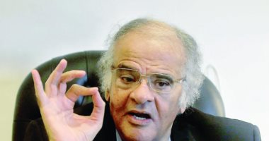 ممدوح عباس يطمئن جماهير الزمالك بشأن أرض النادي فى أكتوبر