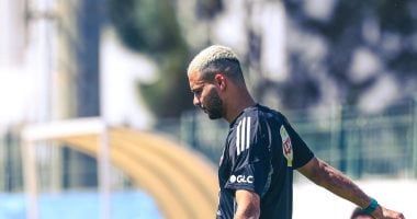 بيكهام يعوض غياب ياسر إبراهيم في تشكيل الأهلي أمام فاركو