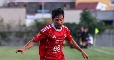 محمد شكرى يحجز مكانا أساسيا فى تشكيل الأهلى أمام مودرن سبورت