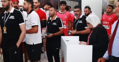 بعثة منتخب السلة الأولمبي بالبحرين تشارك فى انتخابات مجلس الشيوخ.. صور