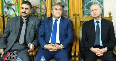 طاهر أبو زيد ومرتجى وشوبير وأشرف زكى فى عزاء والد العامرى فاروق (صور)