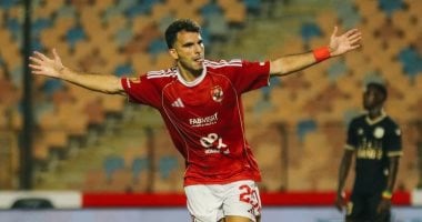 ريبيرو يشيد بالتزام زيزو مع الأهلى ويطالبه بالمزيد فى المباريات المقبلة