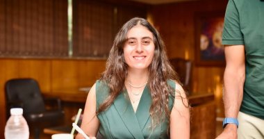 نور الشربيني بطلة الاسكواش تجدد تعاقدها مع نادي سبورتنج حتى 2029