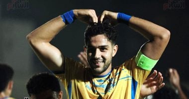 محمد عمار يحصد جائزة أفضل لاعب فى مباراة الإسماعيلى وطلائع الجيش