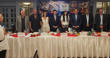 نادى الجزيرة يكرم أمينة عرفى بطلة العالم لناشئات الاسكواش