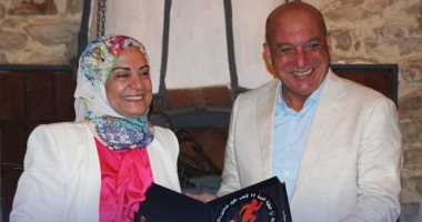 الاتحاد العربي لألعاب القوى يكرم أبو فندي وعبدالبديع و الخواجة