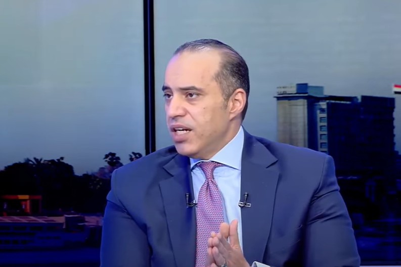 المستشار محمود فوزي - وزير الشئون النيابية