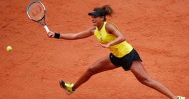 ميار شريف تودع بطولة مونترو السويسرية المفتوحة للتنس من الدور الأول