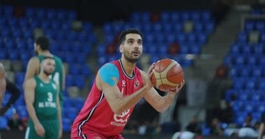 الأهلي يعلن تجديد عقد إيهاب أمين لتدعيم صفوف السلة رسميا