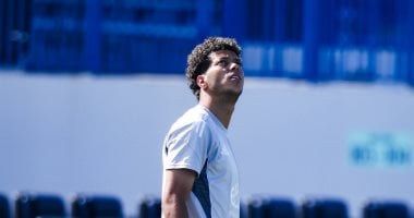 المدرب الجديد يجبر الأهلي على تأجيل ملف تجديد عقود نجومه