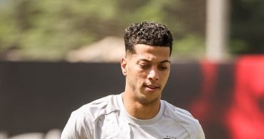 تعرف على موقف أمام عاشور من المشاركة مع الأهلي في مباراة إنبي