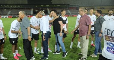 أبو ريدة للاعبى المنتخب: نثق فيكم وفى الجهاز الفنى على إسعاد الجماهير